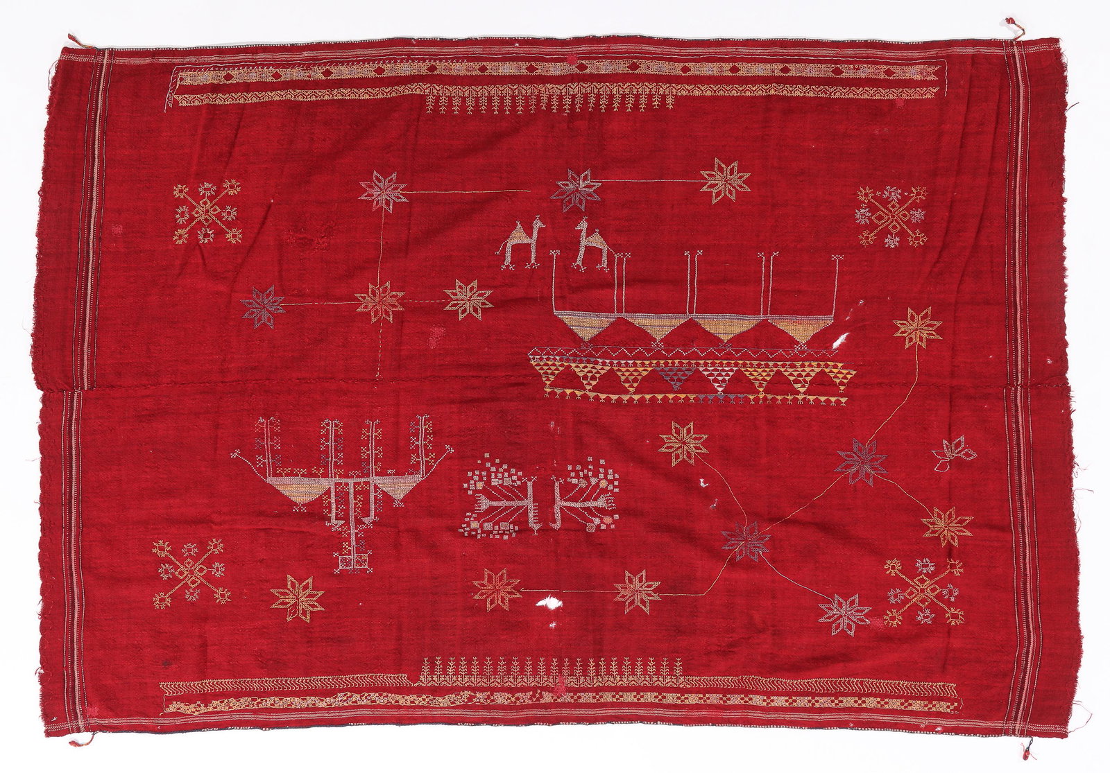 Bishnoi Shekhawati Shawl, Rajasthan, India, Early-Mid 20th C.: Bishnoi Shekhawati Shawl, Rajasthan, India, Early-Mid 20th C. Size: 4'0'' x 6'1'' (122 x 185 cm). Provenance: The Carol Summers Collection of Indian Folk Textiles.