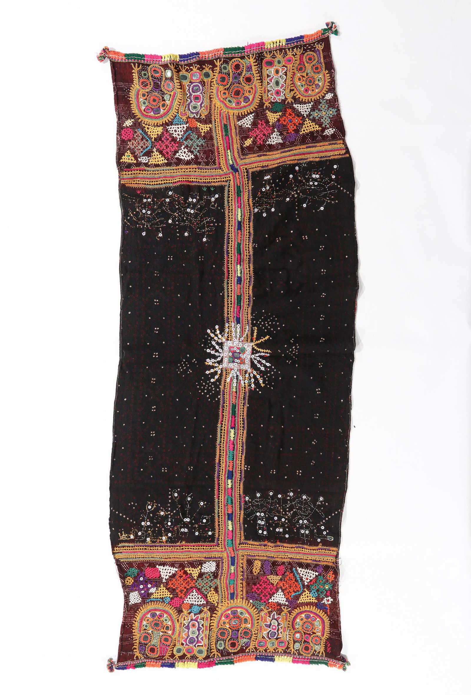 Rabari Wool Shawl With Silk Embroidery, India, Mid 20th C. (1 of 4)