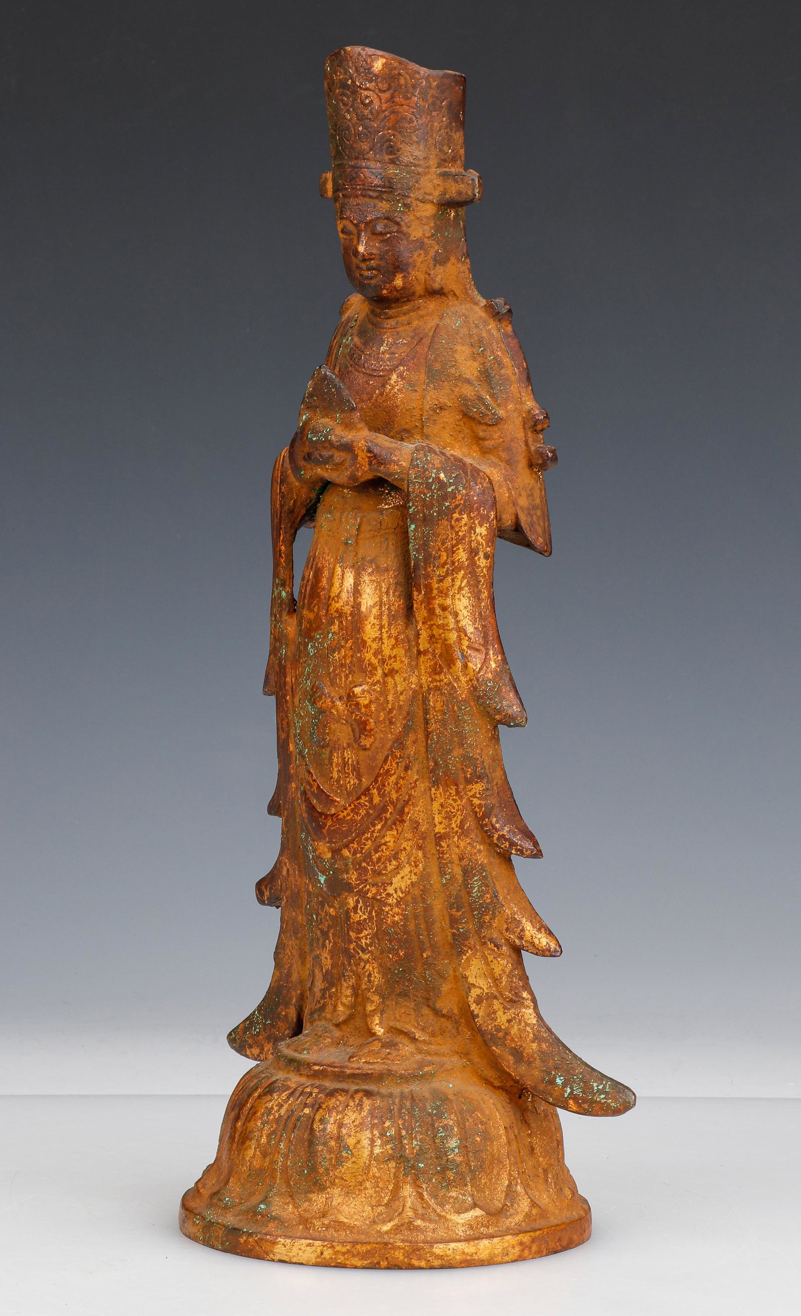 Japanese Gilt Iron Kannon Bodhisatva, 18th C.: Japanese Gilt Iron Kannon Bodhisatva, 18th C. Size: 14.5'' x 5'' x 5'' (37 x 13 x 13 cm). Provenance: Sylvia and Philip Chaplain Collection, New Hampshire.