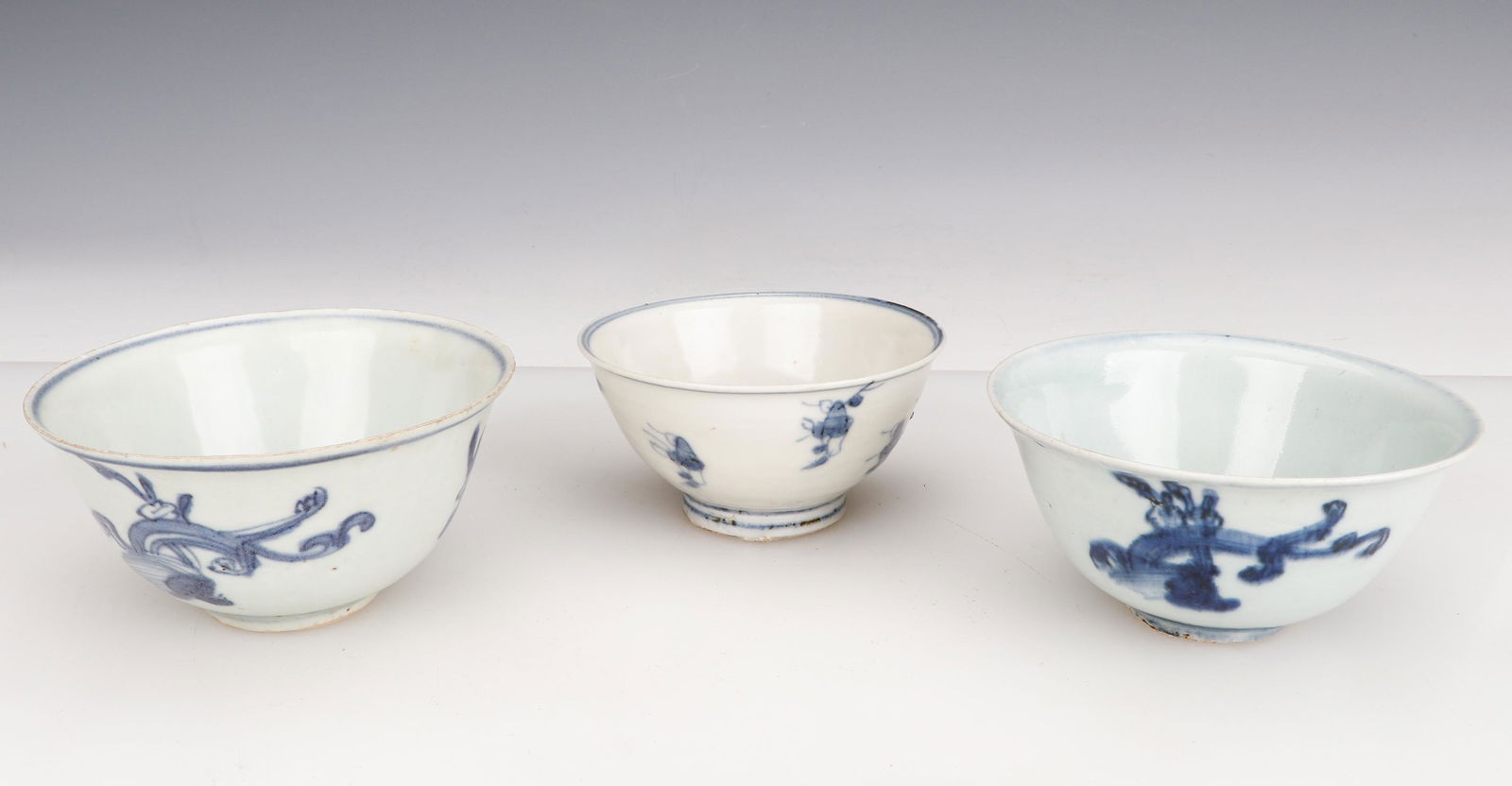 3 Chinese Blue & White Bowls, Ming Dynasty (1 of 5)