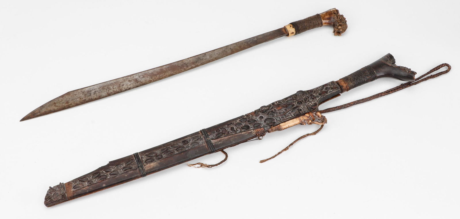 2 Iban Dayak Mandau Swords, Borneo (1 of 8)