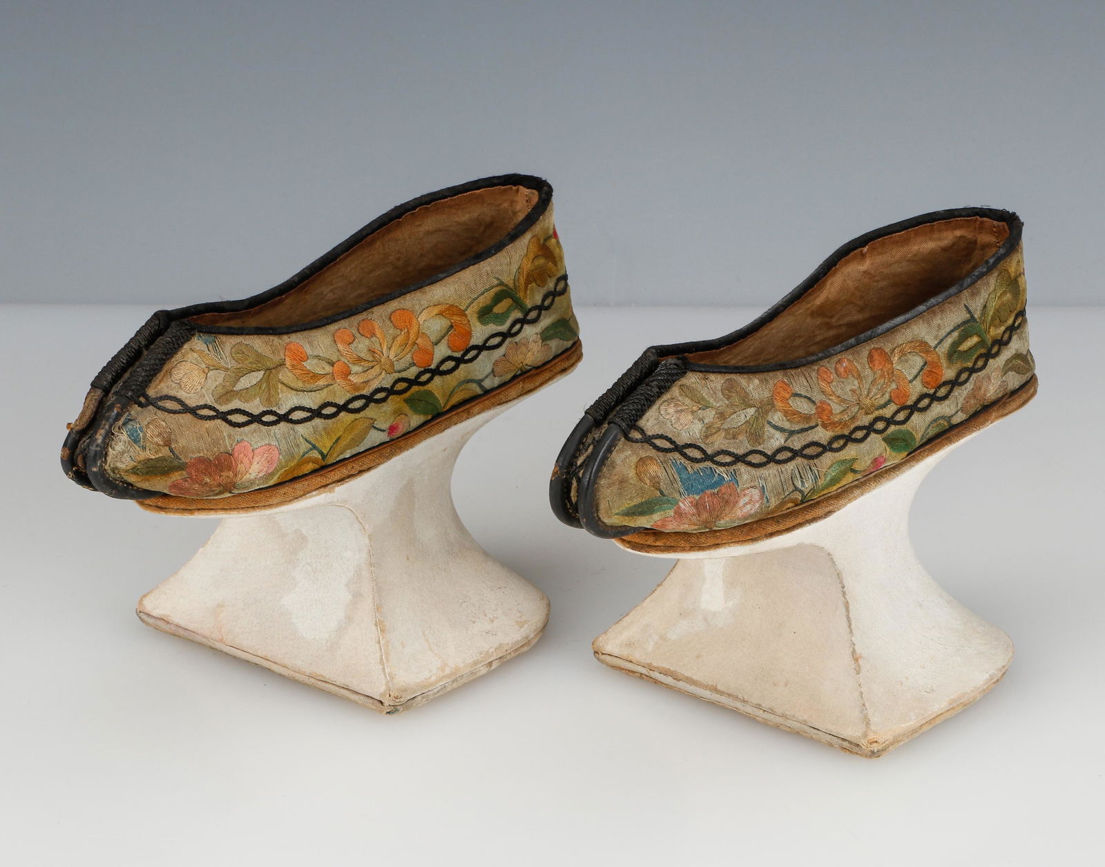 Rare Pair Of Chinese Manchu Platform Shoes Qing Dynasty
