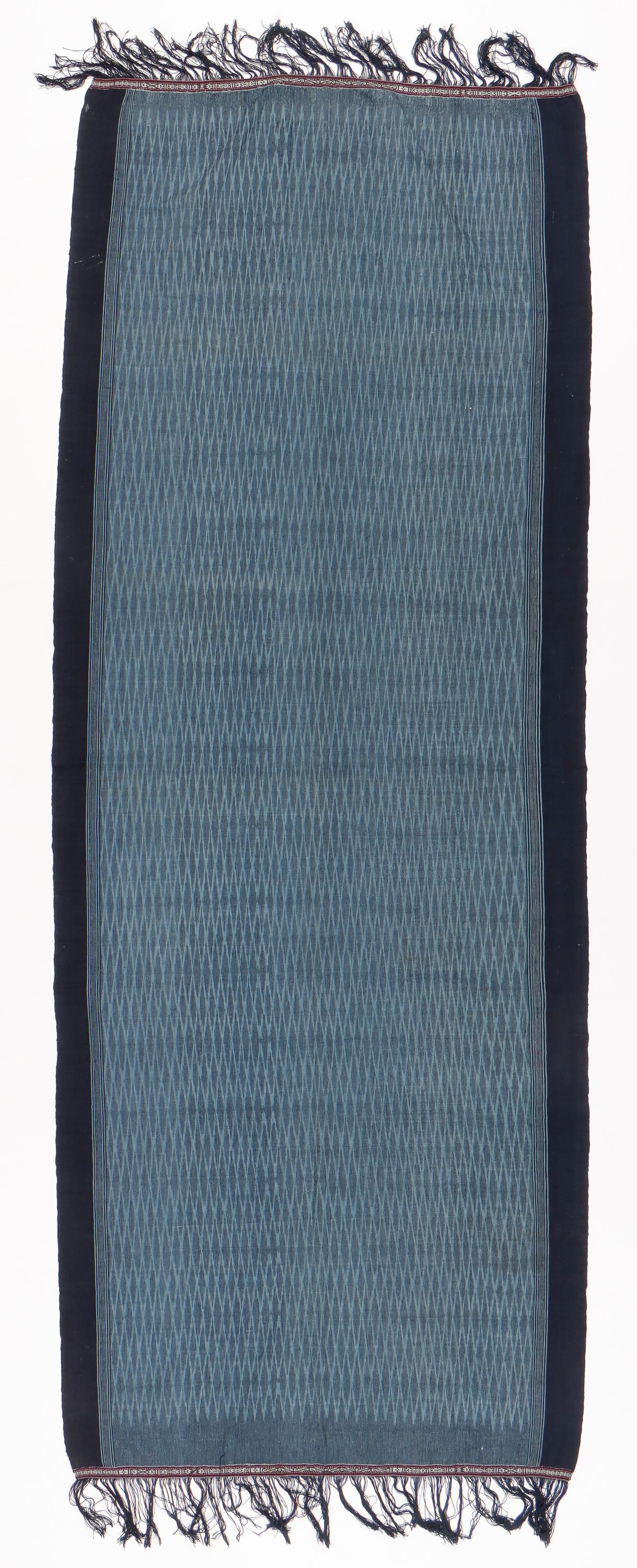 Toba Batak Cotton Ikat Hipwrapper (Ulos Sibolang), Sumatra, Mid 20th C.: Batak Cotton Ikat Hipwrapper Ulos Sibolang, Sumatra, Indonesia, Mid 20th C., handspun cotton. Provenance: Ex. collection of a distinguished American art professor. Size: 8'7'' x 3'1'' (262 x 94 cm).