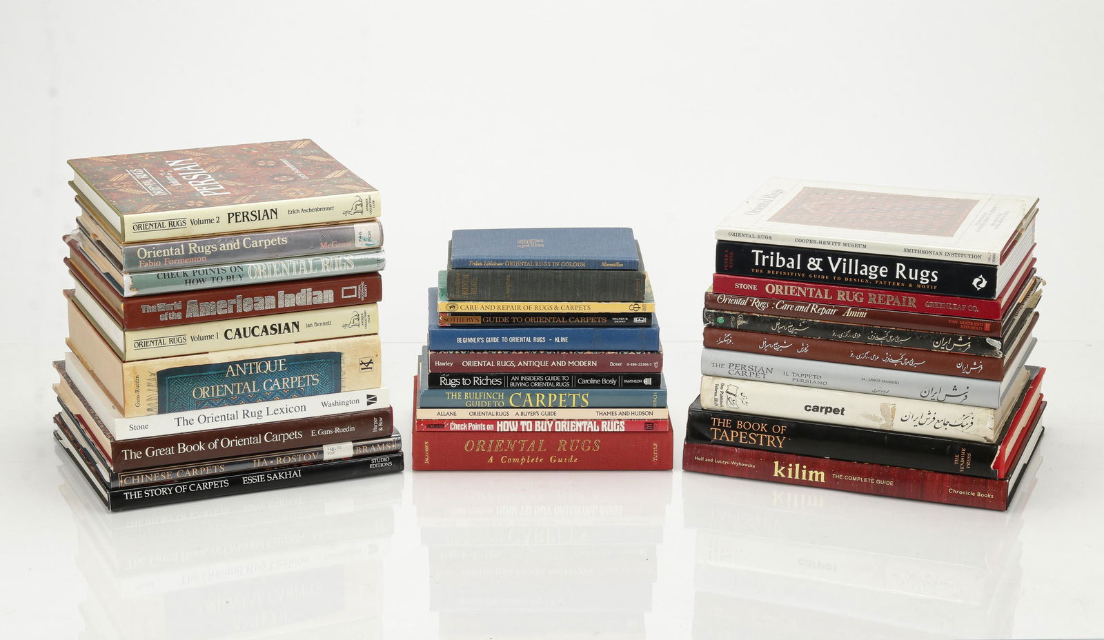 Estate Grouping of 31 Books on Oriental Rugs & Carpets (1 of 4)