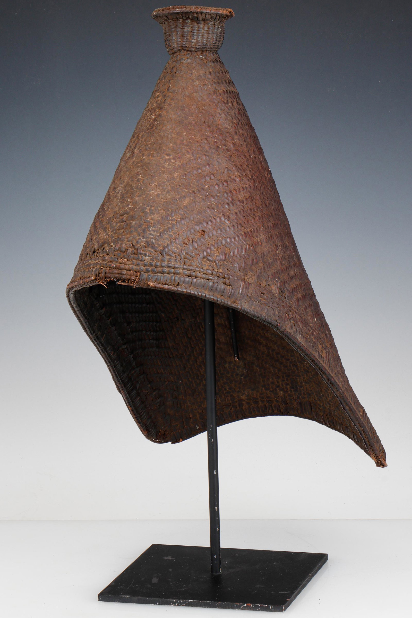 Antique African Lugbara Basketry Rain Hat / Baby Cover, Uganda (1 of 5)