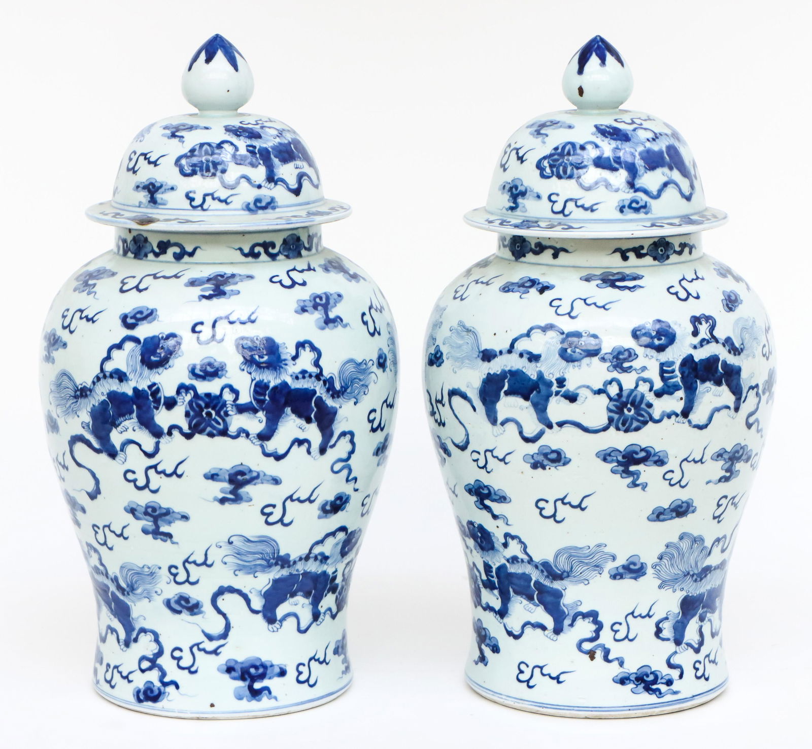 2 Chinese Tall Blue & White Porcelain Covered Urns (1 of 6)