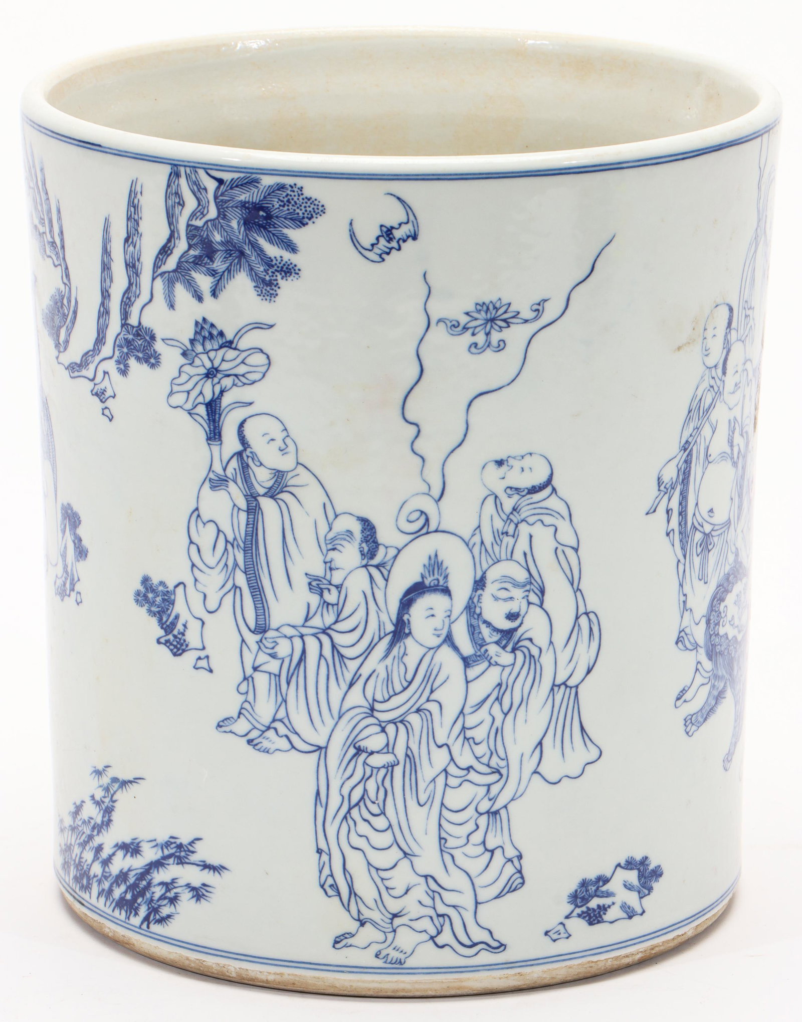 Chinese Blue And White Brush Pot: Chinese Blue And White Brush Pot. Unmarked. Size: 8.25'' x 7.5'' x 7.5'' (21 x 19 x 19 cm).