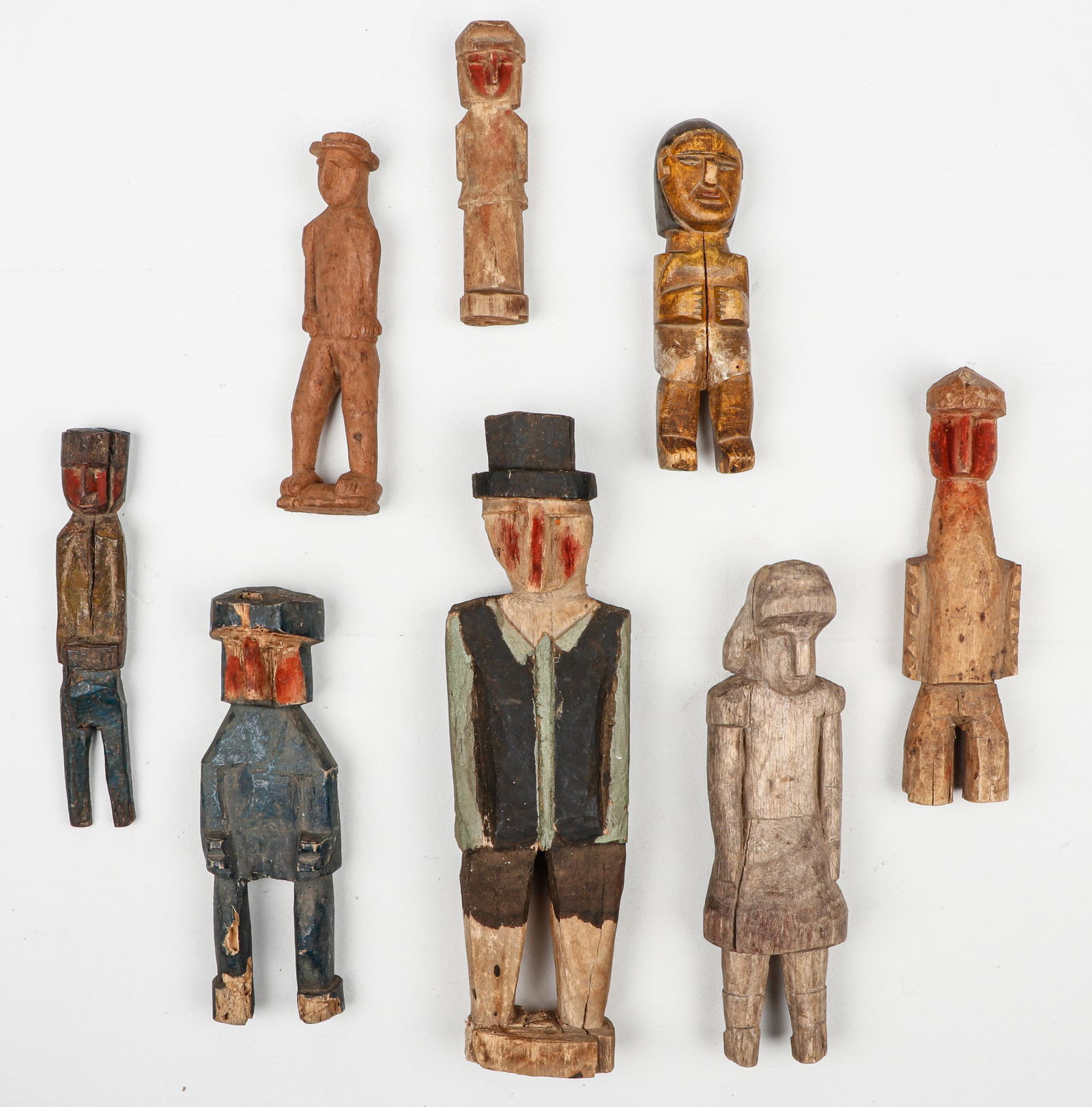 Kuna Indian Nuchu Shaman Healing Figures, San Blas Islands, Panama, Mid 20th C. (1 of 3)