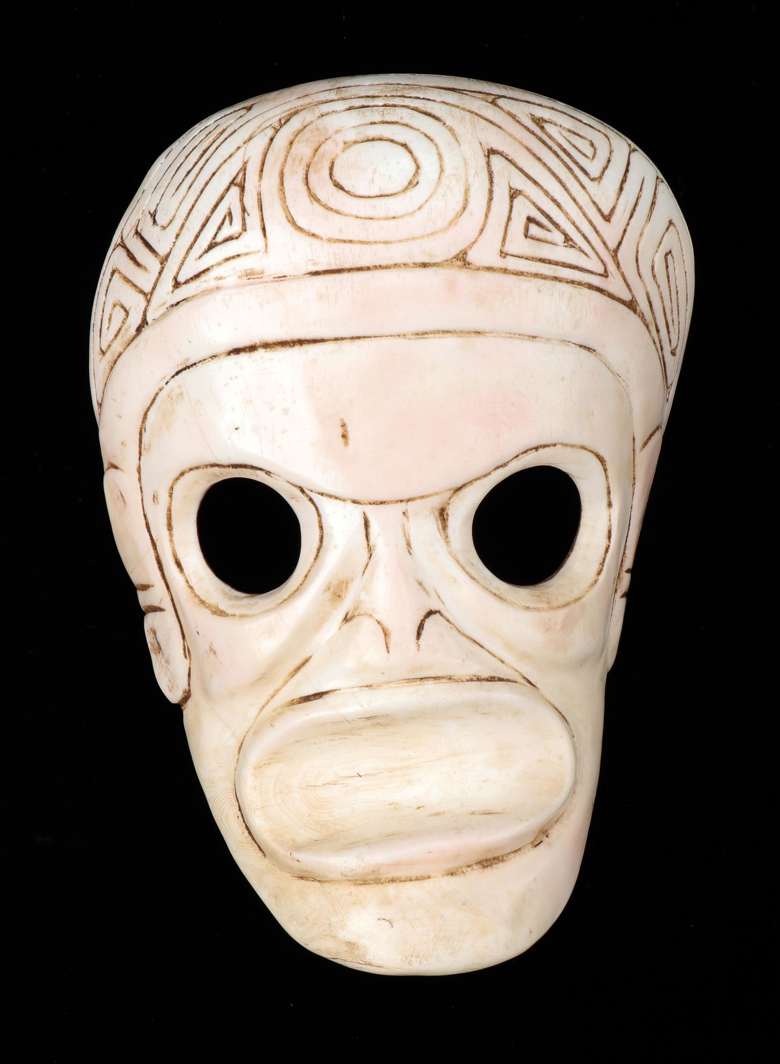 Large Taino Shell Mask (1 of 4)