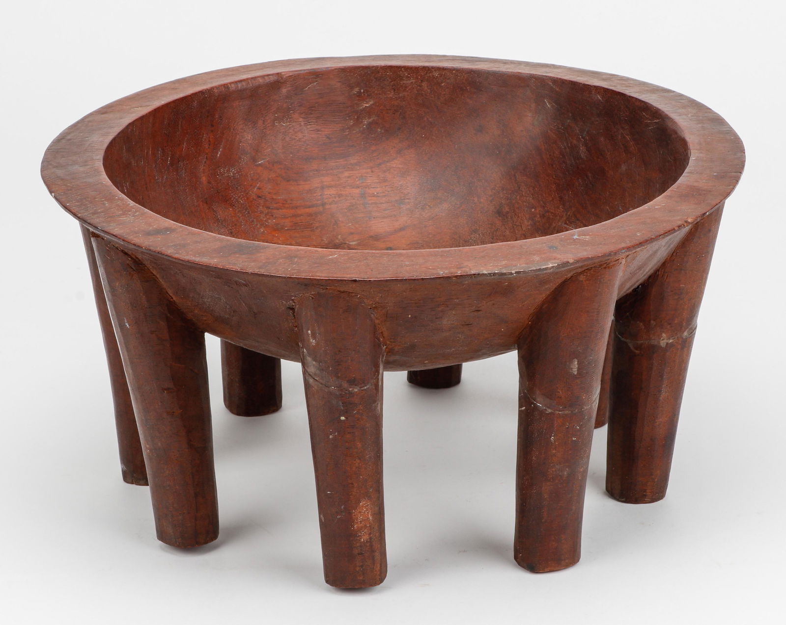 Samoan Kava Bowl, Mid 20th C.: Samoan Kava Bowl, Mid 20th C. Size: 8.25'' x 15'' x 16'' (21 x 38 x 41 cm).