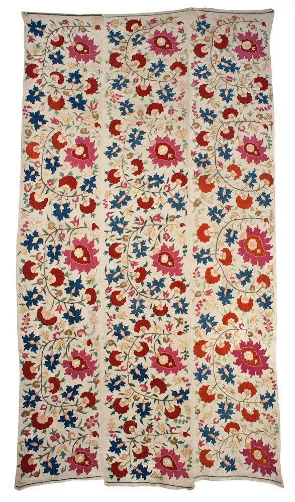 Celal acikgoz rugrabbit silk embroidery