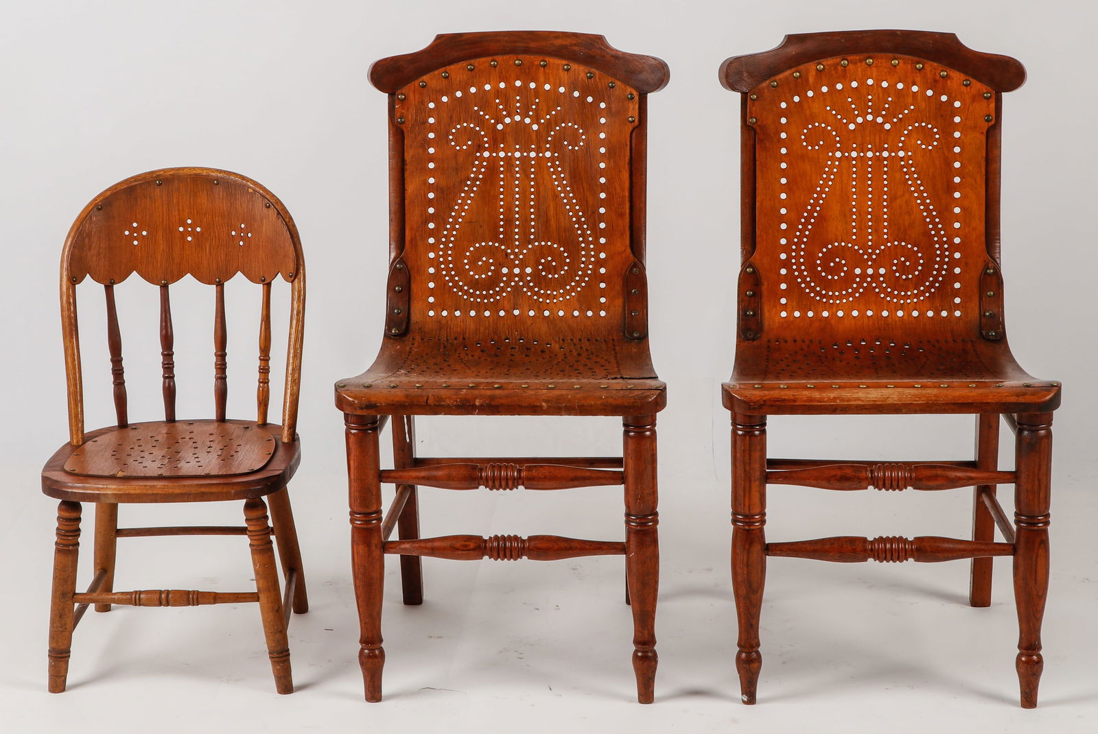 (3) Antique American Gardner & Co. Chairs (1 of 7)