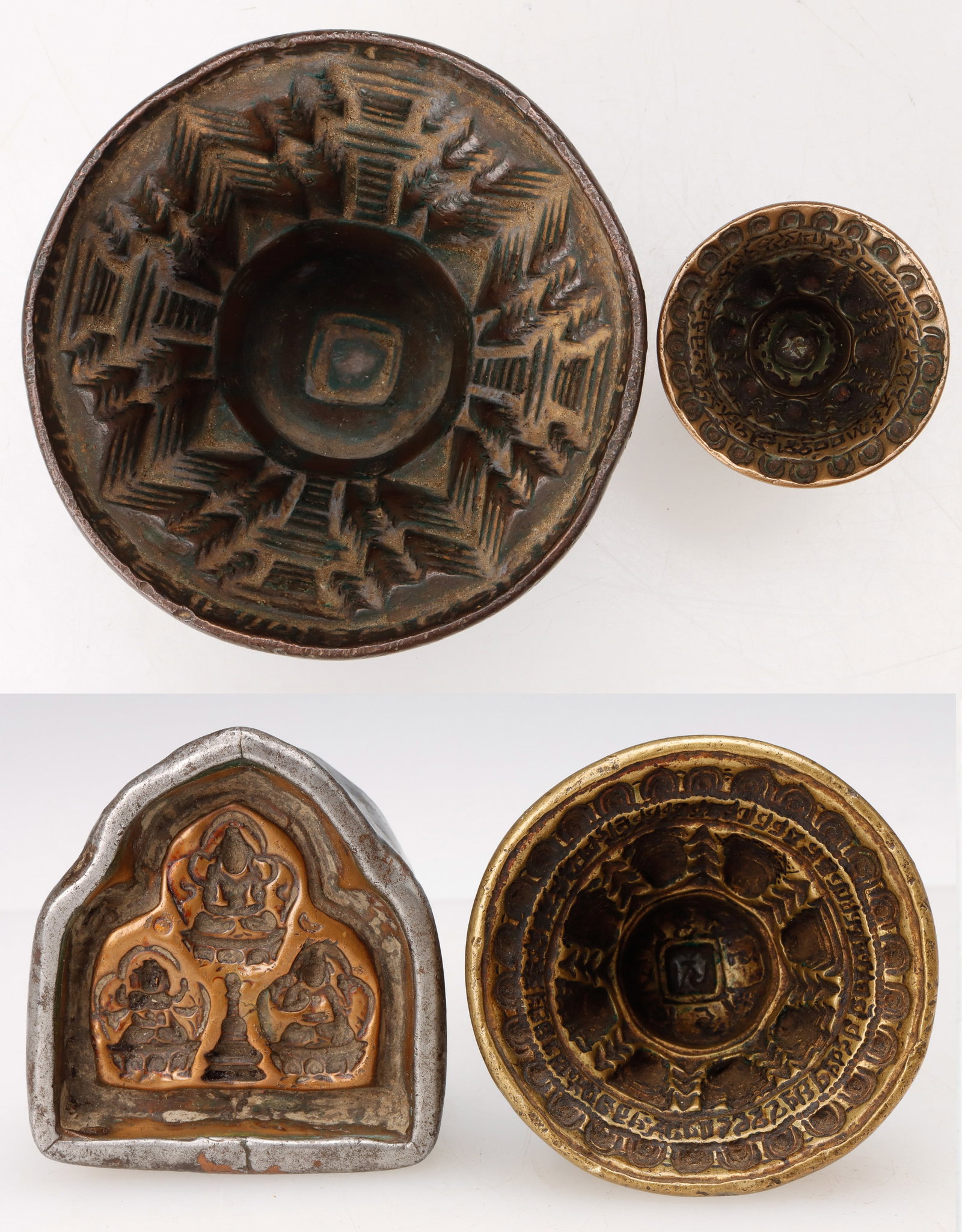 4 Antique Tibetan Bronze Tsatsa Molds (1 of 7)
