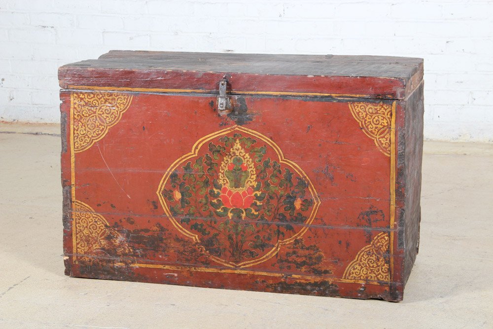 Tibetan Chest: Tibetan Chest, 19th c. Dimensions: 23 x 37 x 16 inches. Property of Michaelian and Kohlberg.