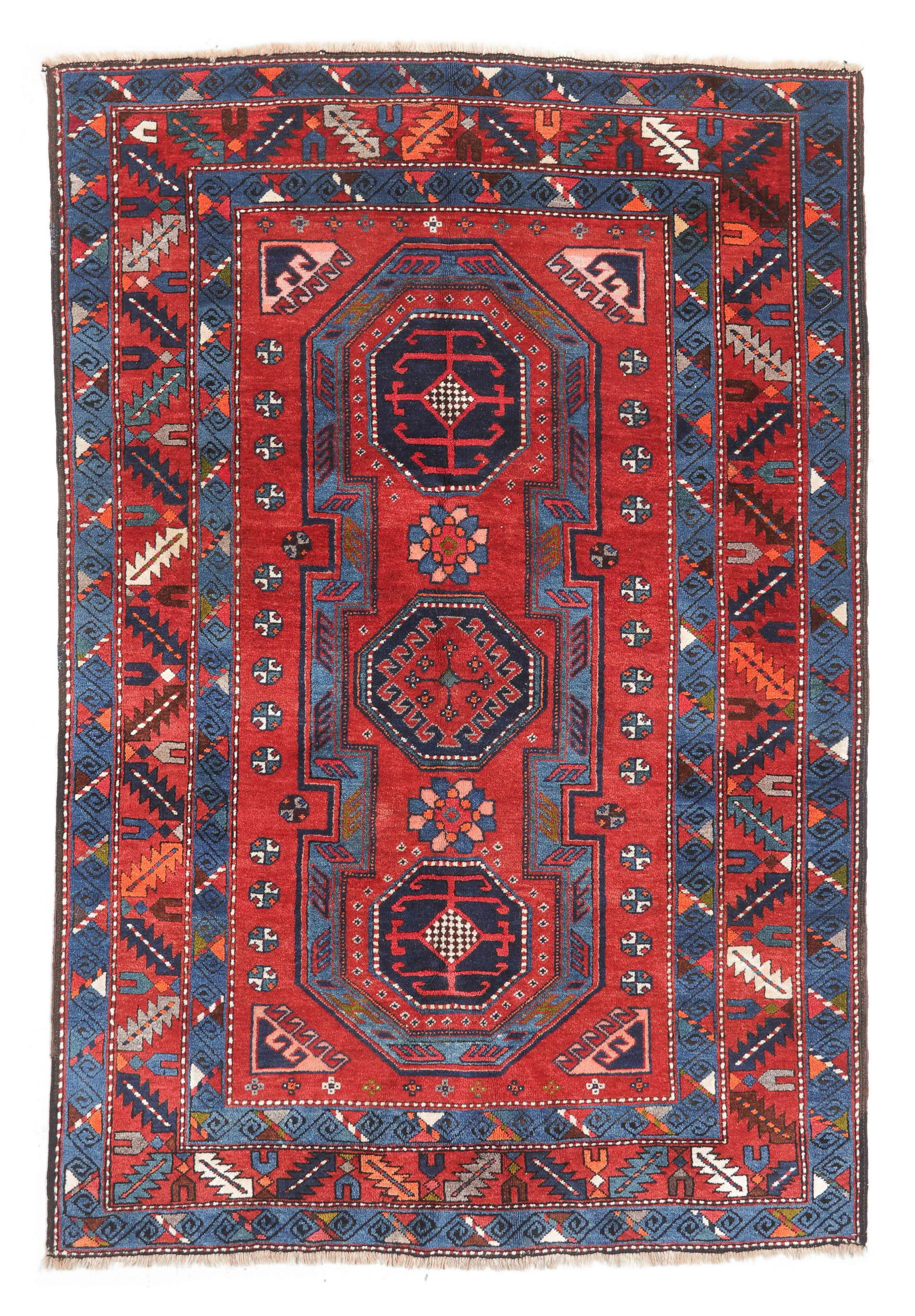 Kuba Keyhole Medallion Rug, Caucasus, Ca. 1920, 4'8'' x 7'0'' (1 of 4)