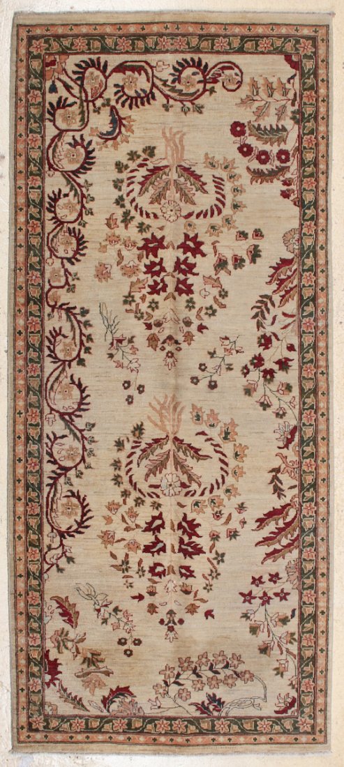 Ivory Ground Agra Carpet: Ivory Ground Agra Carpet, India, 20th c, good condition with even wear. Size: 3' 7" x 7' 10". Cost for us to pack and ship this item via UPS GROUND in the continental USA (includes insurance, with sig