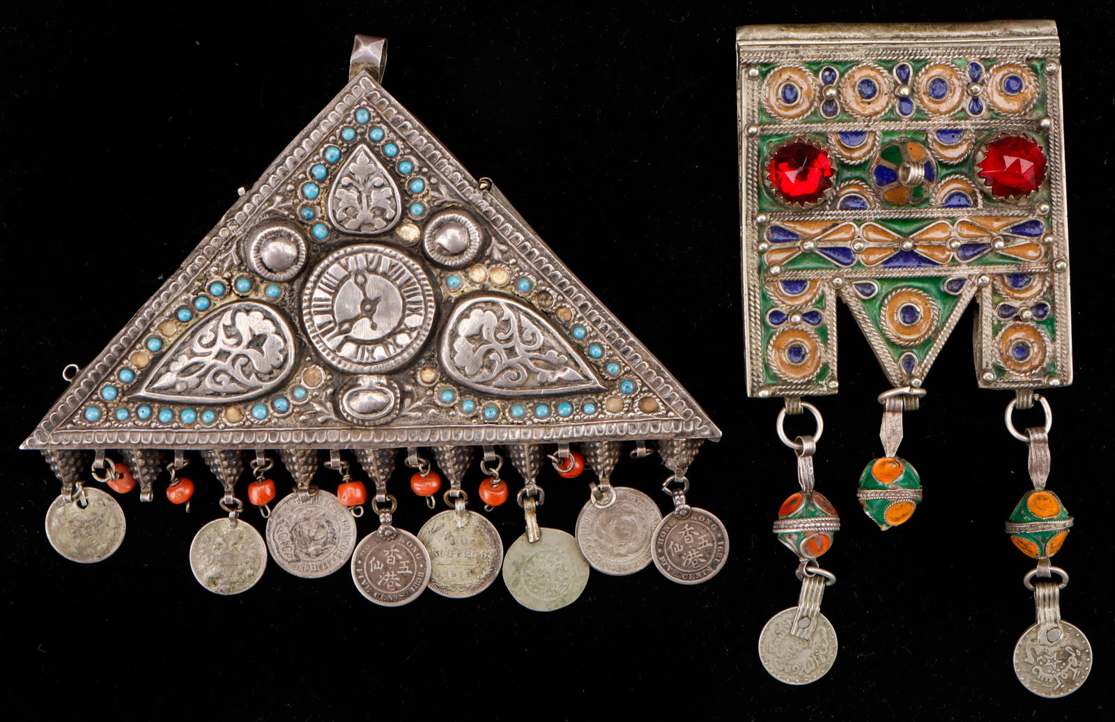 2 Silver Alloy Pendants, Afghanistan. (1 of 7)