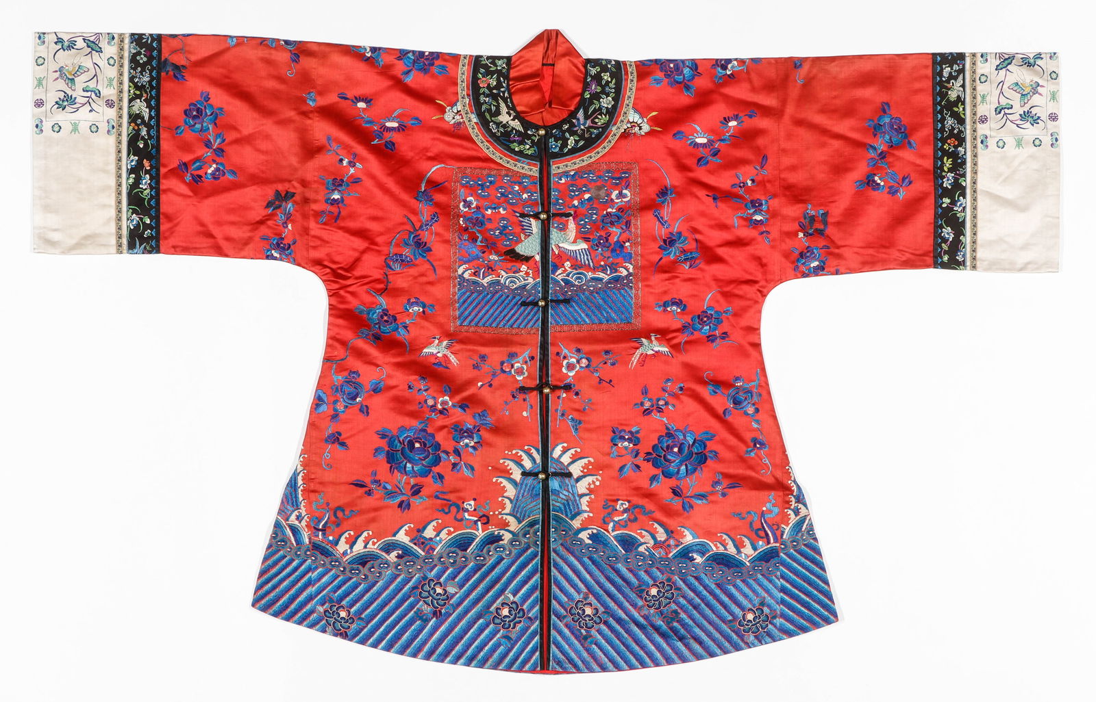 Chinese Embroidered Silk Court Robe, Qing Dynasty (1 of 7)