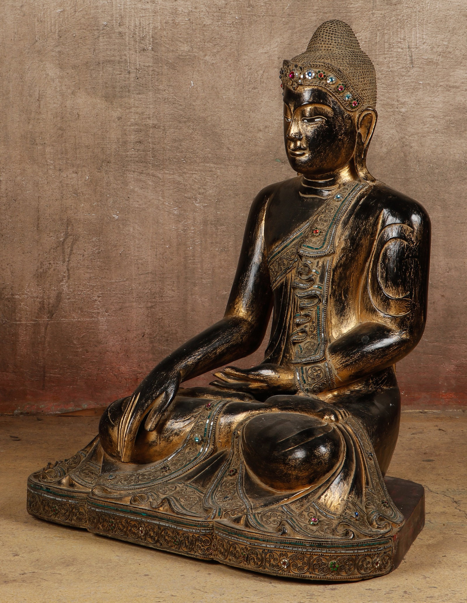 Vintage Mandalay Seated Buddha, H: 41" (1 of 7)