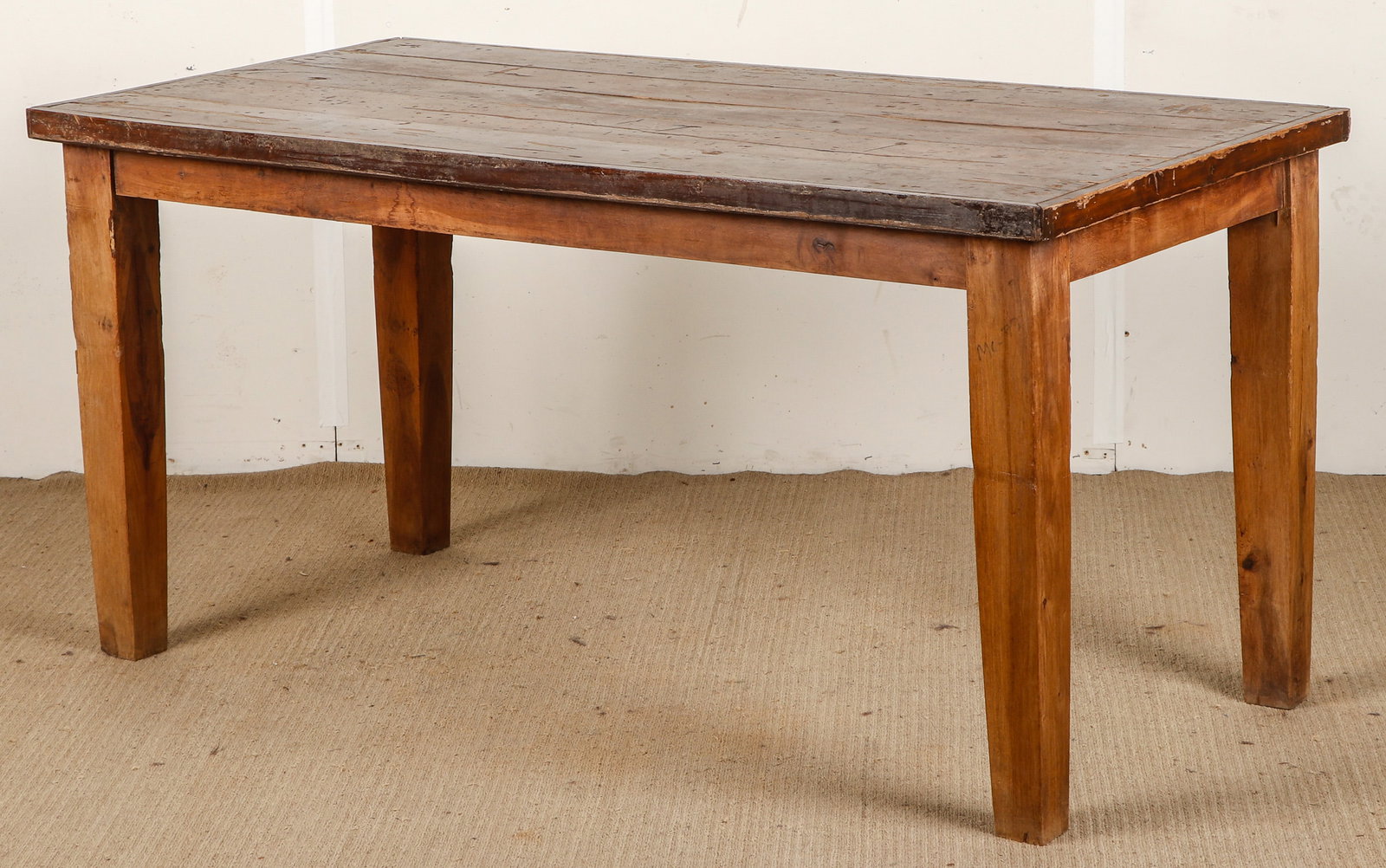 Indian Heavy Teak Wood Table, 30'' x 60'' x 30.5'': Indian Heavy Teak Wood Table. Size: 30'' x 60'' x 30.5'' (76 x 152 x 77 cm).