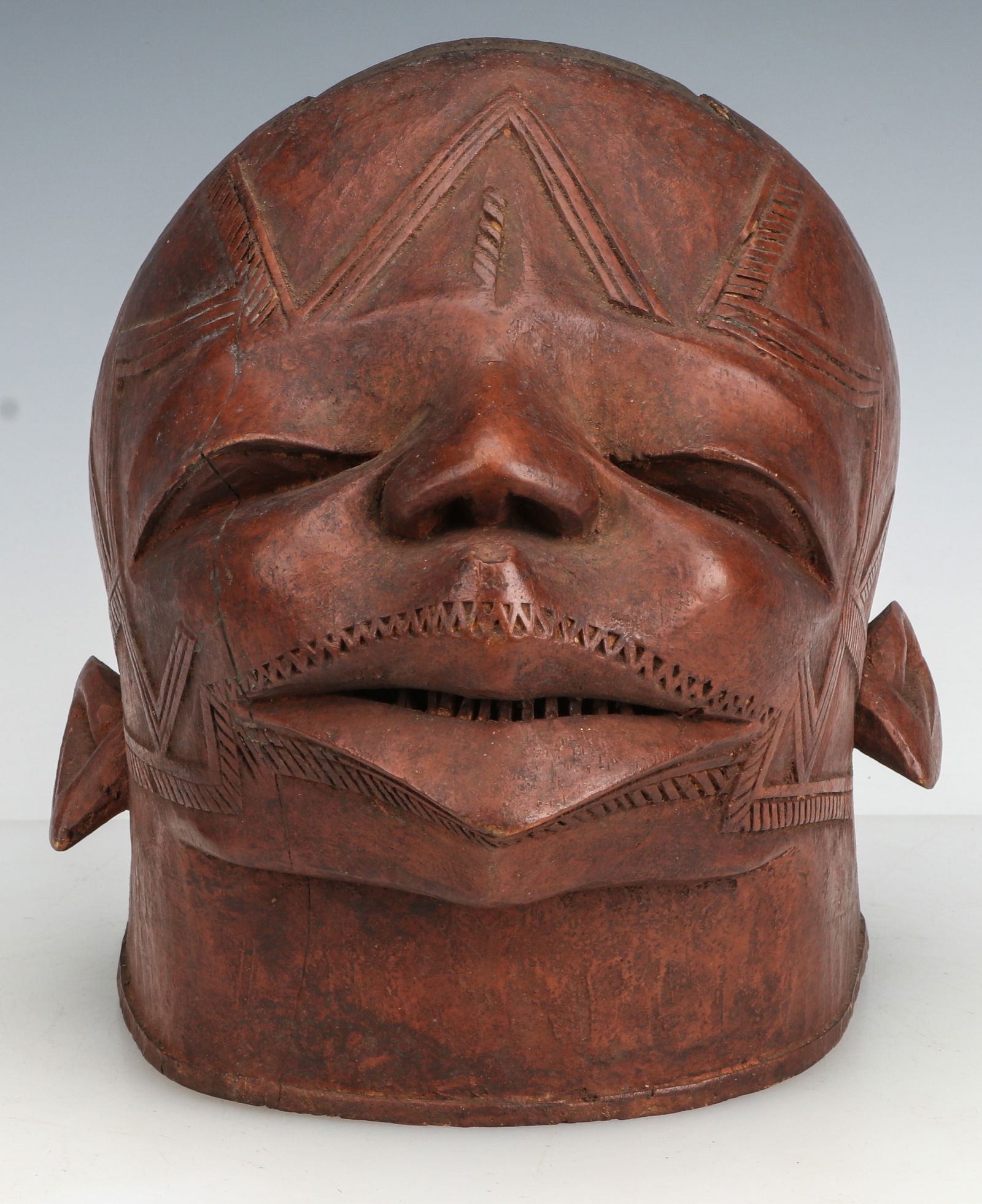 African Makonde Lipiko Helmet Mask, Mozambique (1 of 6)