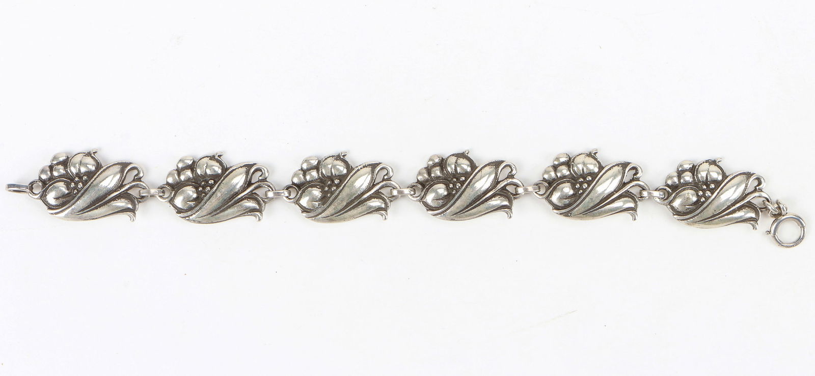 Viking Craft Sterling Silver Bracelet. (1 of 3)