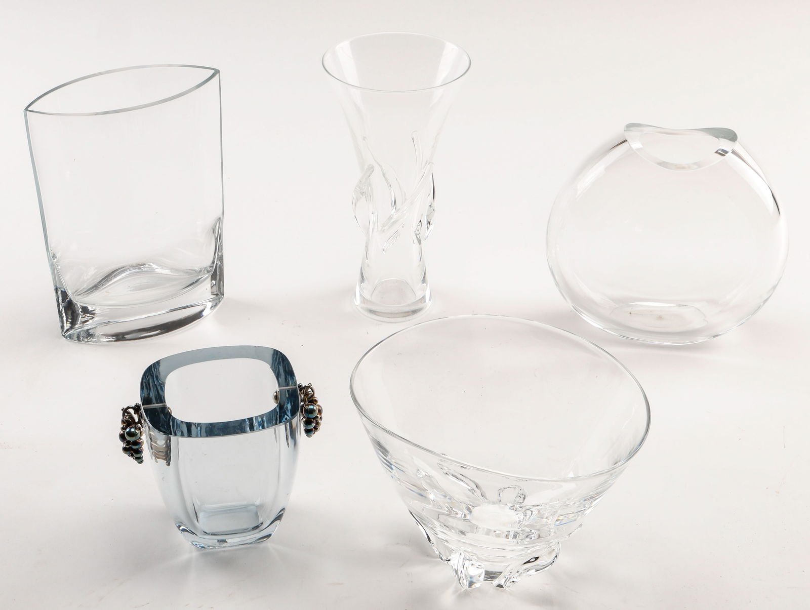 Collector's Lot of 5 Lead Crystal Vases And Steuben Trifle Bowl (1 of 8)