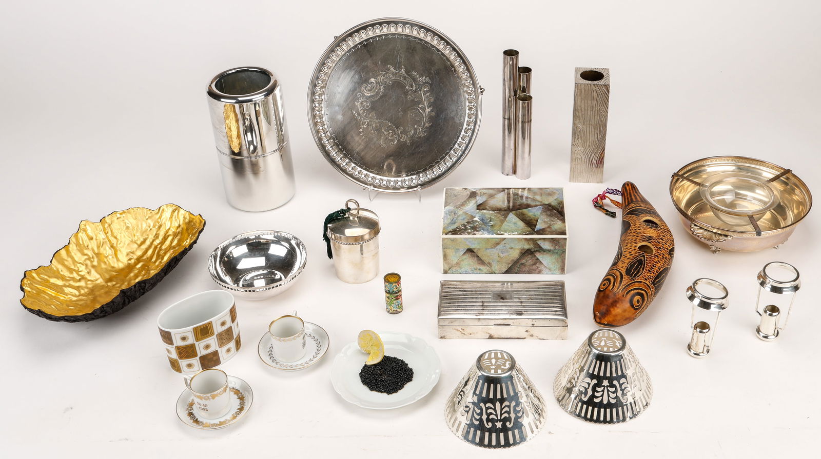 Collector's Lot of Decorative Arts (1 of 9)