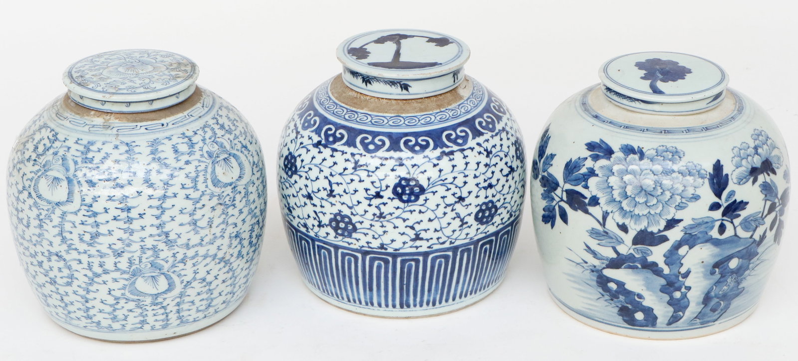 3 Chinese Blue and White Pottery Lidded Ginger Jars: 3 Chinese Blue and White Pottery Lidded Ginger Jars. Each Size: 10'' x 10'' x 10'' (25 x 25 x 25 cm).