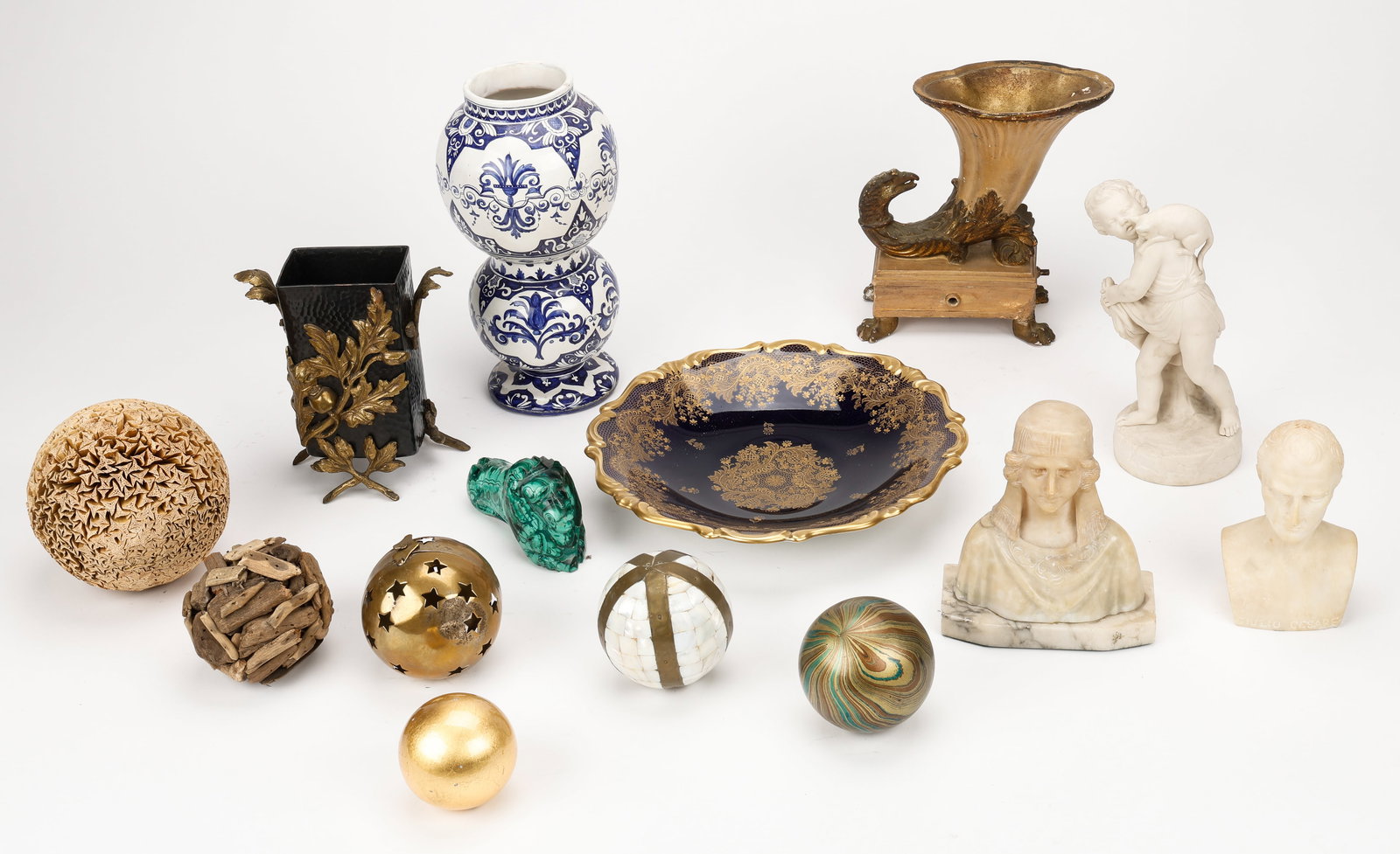 Decorative Arts Collector's Lot, 14 pieces (1 of 7)