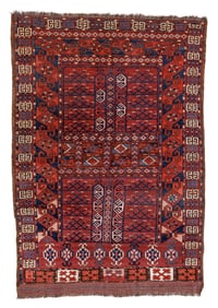 Ersari Ensi Rug, Turkmenistan, 19th C., 4'0'' x 5'7''