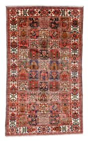 Bakhtiari Rug, Persia, Mid 20th C., 6'8'' x 11'4''