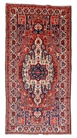 Chahar Mahal Bakhtiari Rug, Persia, Early 20th C., 5'3'' x 10'2''