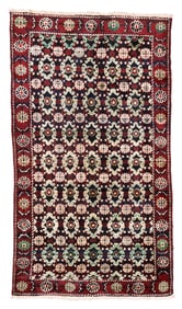 Agra Rug, India, Ca. 1900, 3'10'' x 7'0''