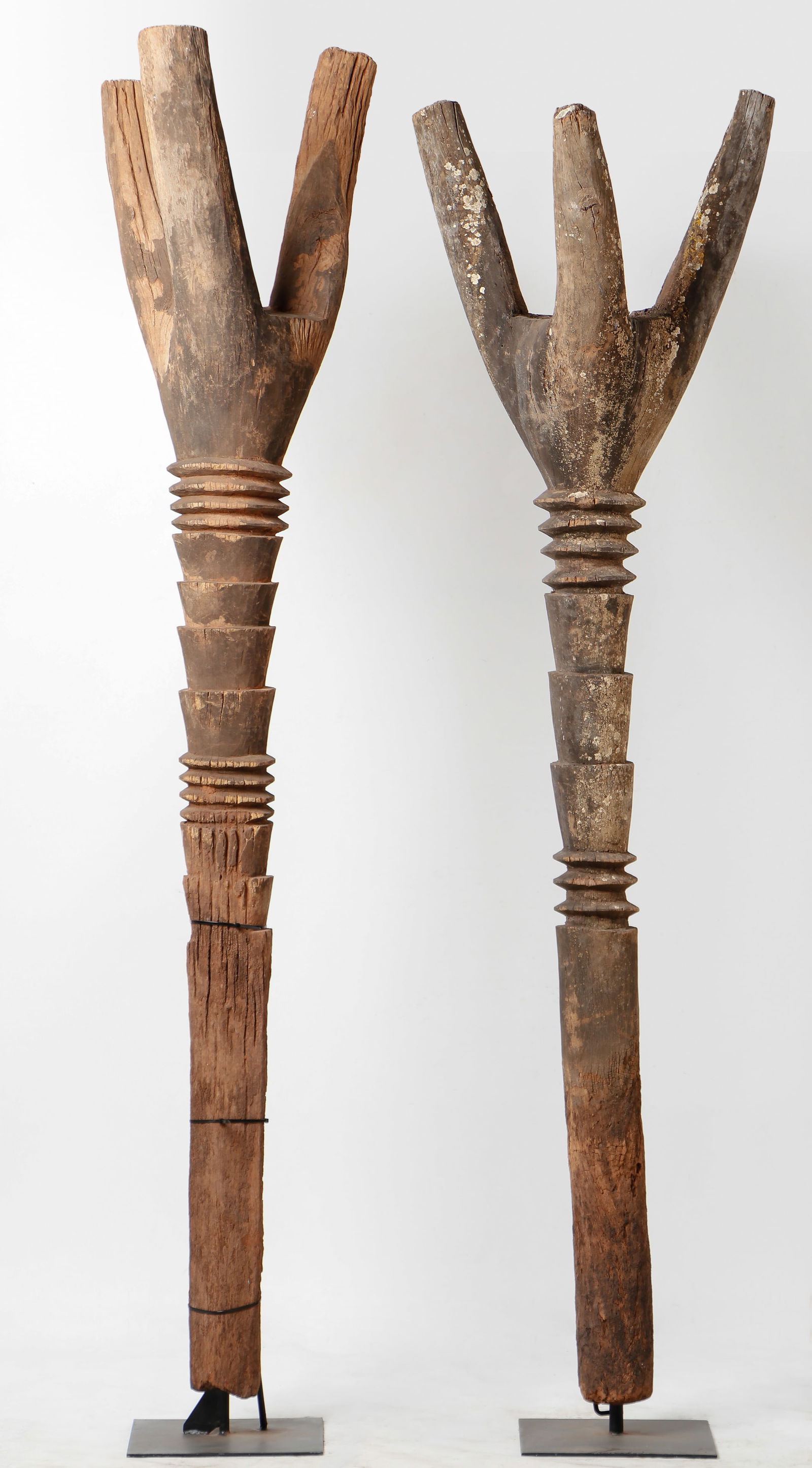 2 Bobo Posts, Burkina Faso, H: 7'2", 6'10" (1 of 4)