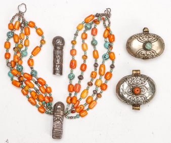 Tibetan Collector's Lot, 4 Items