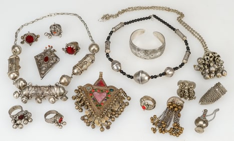16 Pieces of Indian Traditional Silver Jewelry