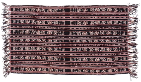 Hii, Ceremonial Man's Cloth, Indonesia, Mid 20th C., 2'10'' x 4'8''