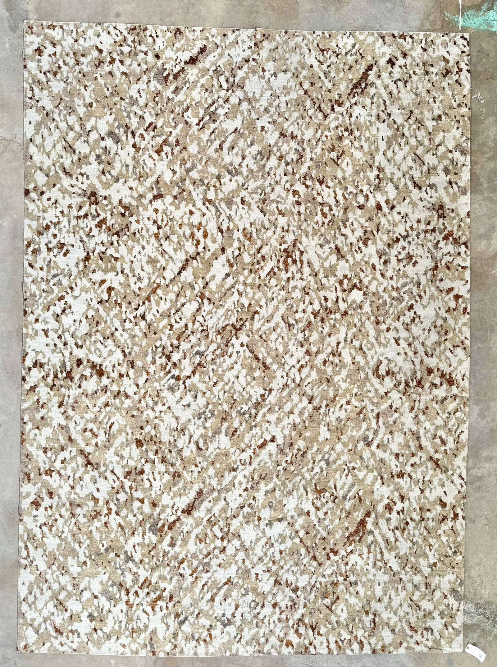 Jones Ground Rug, Nepal, 10'0'' x 14'0'': Jones Ground Rug, Nepal, Contemporary, 10'0'' x 14'0'' (305 x 427 cm). Hand-Knotted Wool. Free Shipping and Insurance to Buyers in the 48 states. Rugs are shipped approximately 48-72 hours after full 