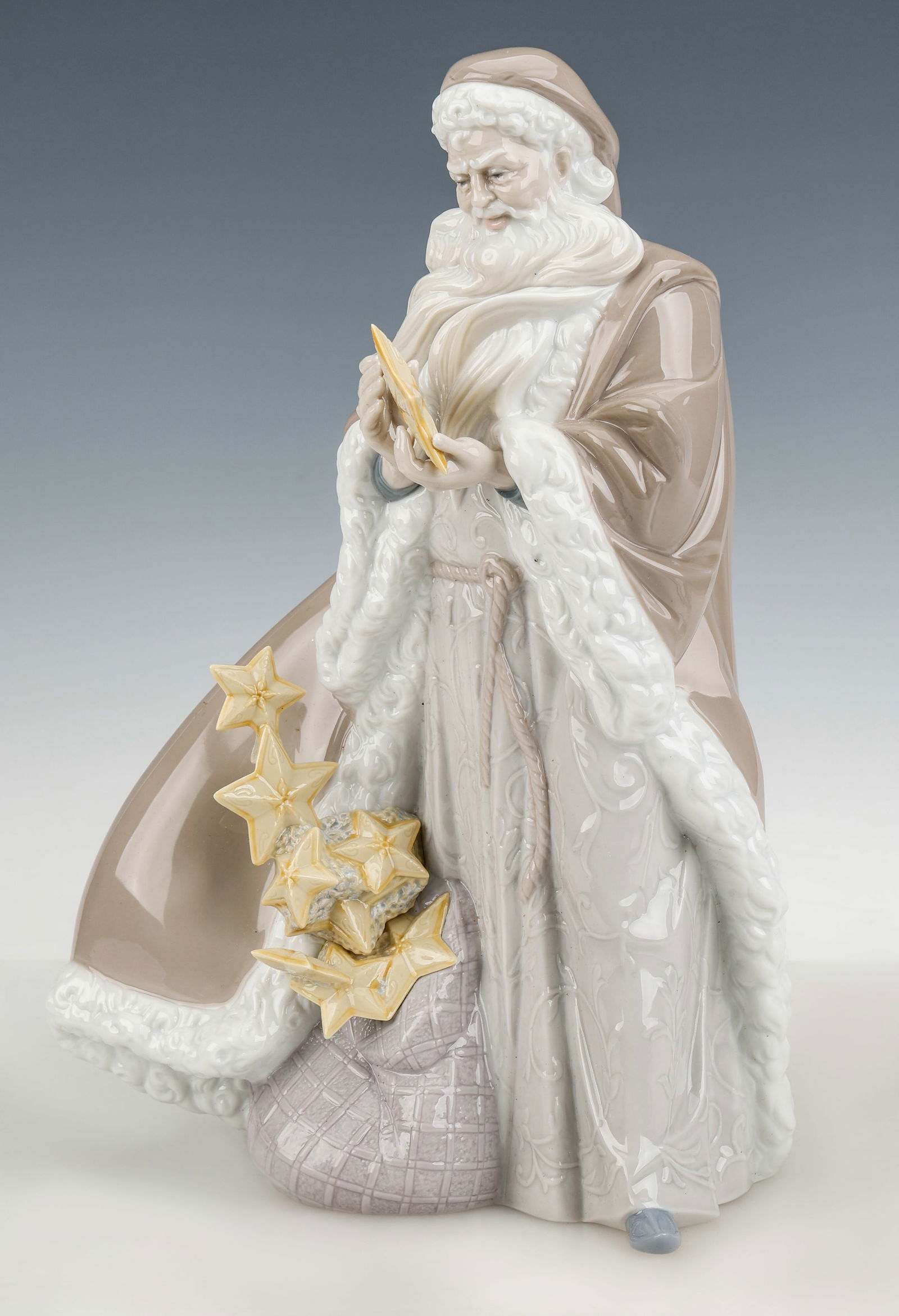 Lladro Porcelain "Father Christmas" Figure (1 of 7)
