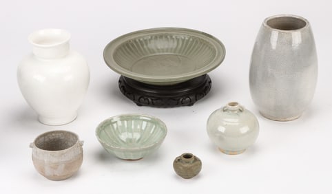 Asian Pottery Collector's Lot, 7 Pieces