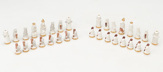 Porcelain (German/Germany) Chess Set, Mice vs. Mice