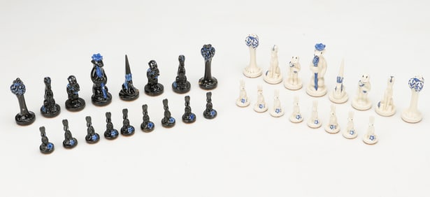 Jean Effel Chess Set, Renoir, Matisse, Published (French)