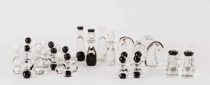 Gino Cenedese Murano Glass Chess Set, Circa 1960s
