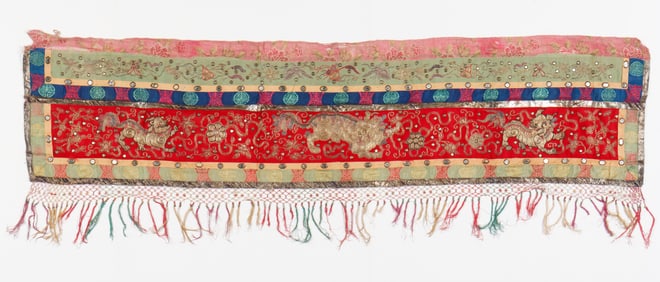 Chinese Silk and Metal Thread Embroidered Wedding Bed Valance, Mid 20th C.