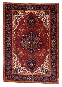 Fine Small Serapi Rug, Persia, Ca. 1940, 3'10'' x 5'6''