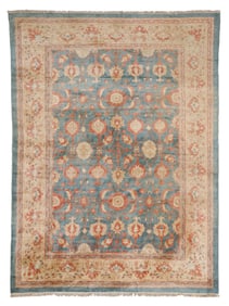 Sultanabad Rug, Persia, Late 20th C., 9'5'' x 12'11''