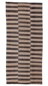 Mazandaran Kilim, Persia, Mid 20th C., 6'8'' x 14'9''