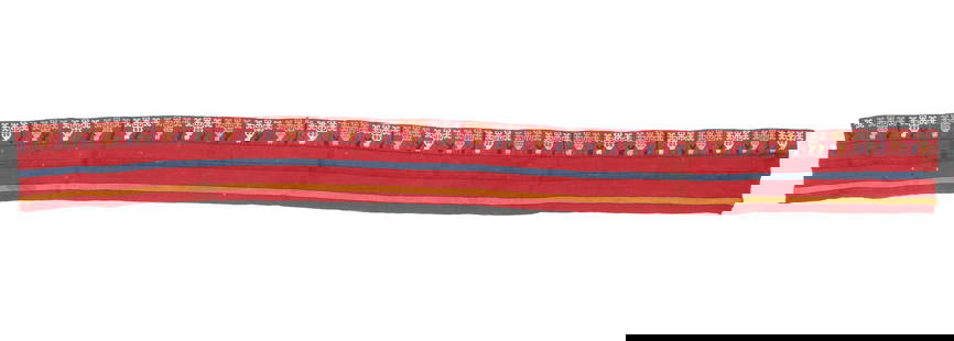 Nazca Mantle Border, Nazca Valley, South Coast, c. 200-600 CE: Nazca Mantle Border, Nazca Valley, South Coast, c. 200-600 CE. Alpaca fiber. An intact and complete polychromatic pictorial tapestry from the dawn of the proliferous period in Nazca belief as