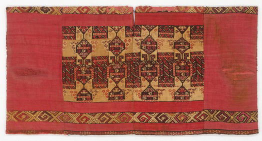Chancay Culture Tunic, Central Coast, Peru, c. 1200-1550 CE.